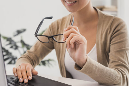 Lunettes de vue en ligne : les tendances à adopter cette année